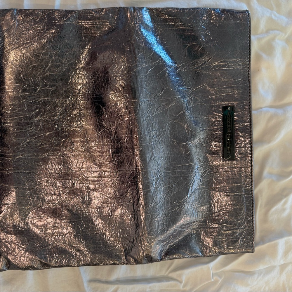 BCBG clutch